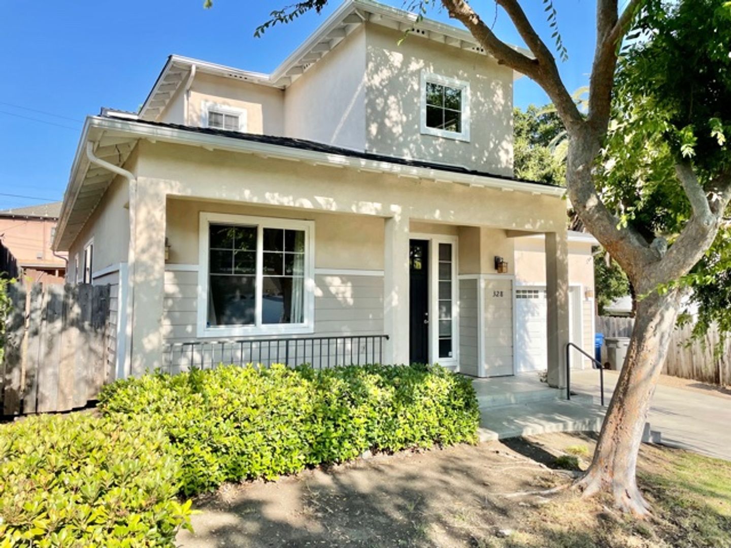 San Luis Obispo House: 328 Leroy Court