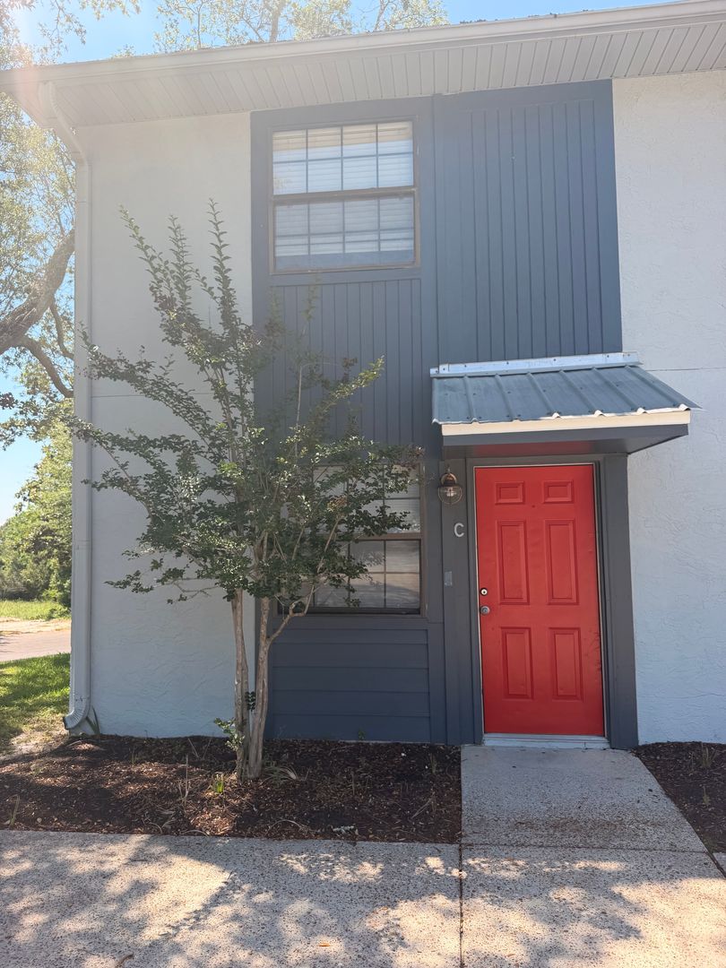 Panama City Apartment: 2750 W 12th St #1C