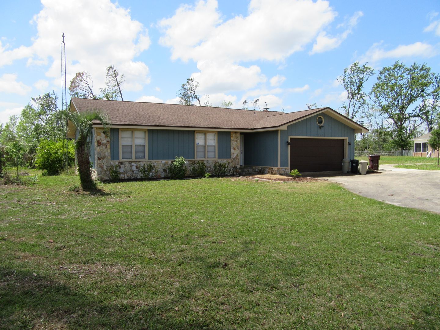 Youngstown House: 8629 Deerpoint Dr.