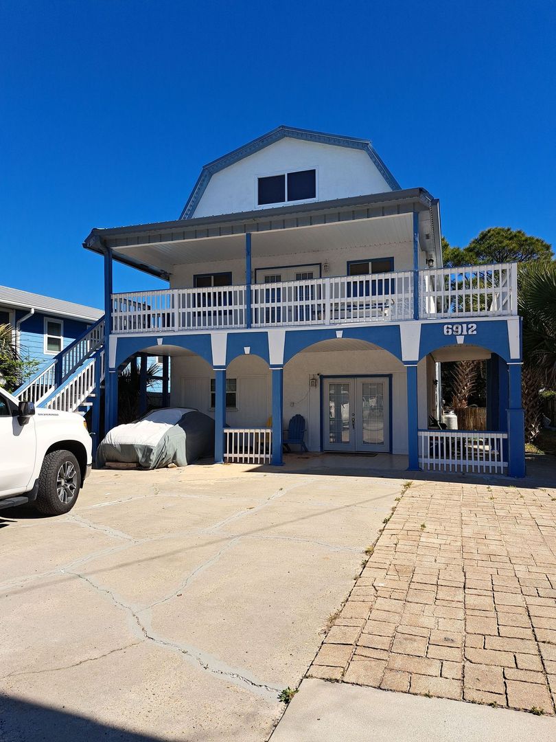Panama City Beach Apartment: 6912 Beach Dr