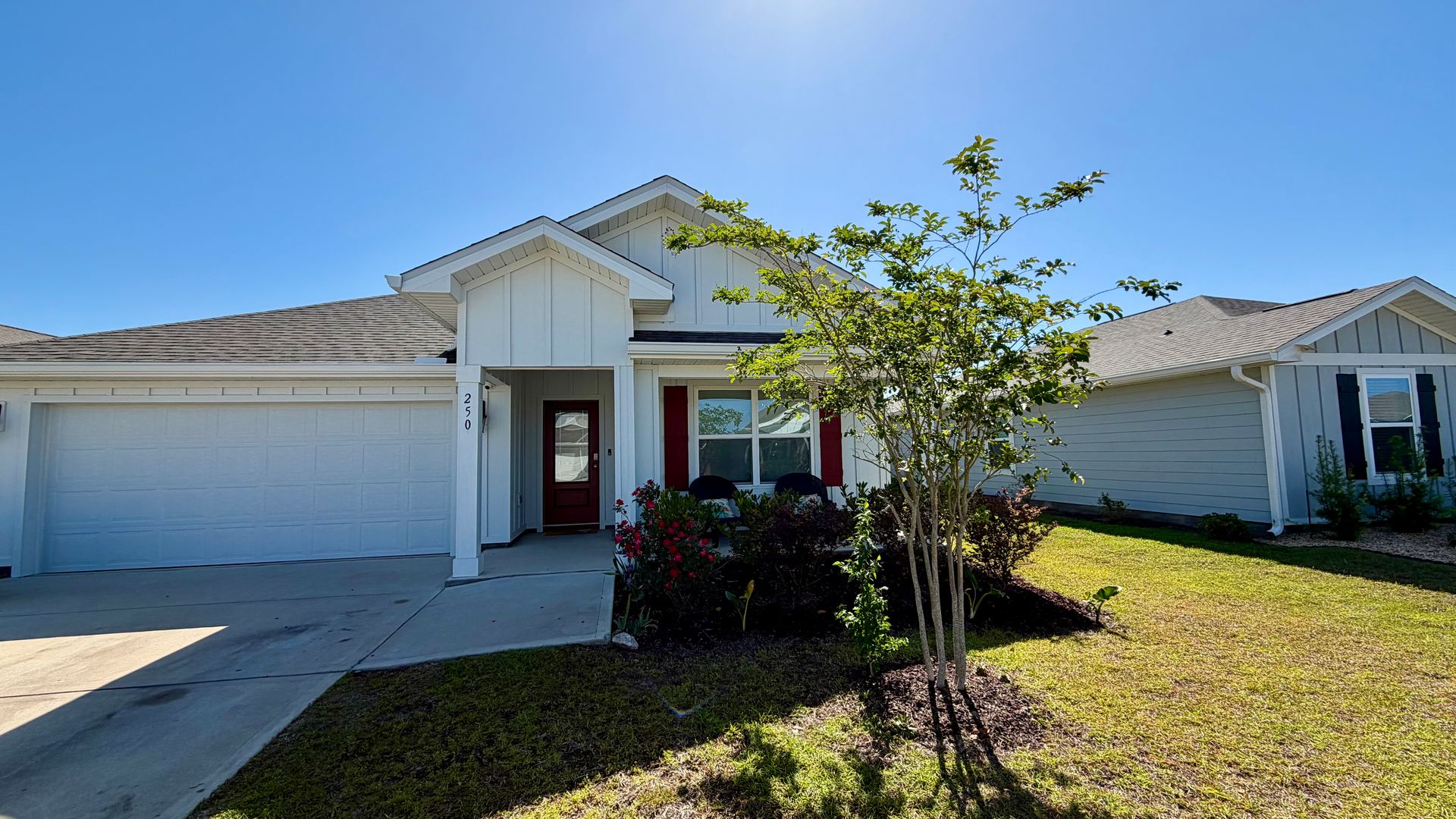 Panama City House: 250 Boggy Creek Way