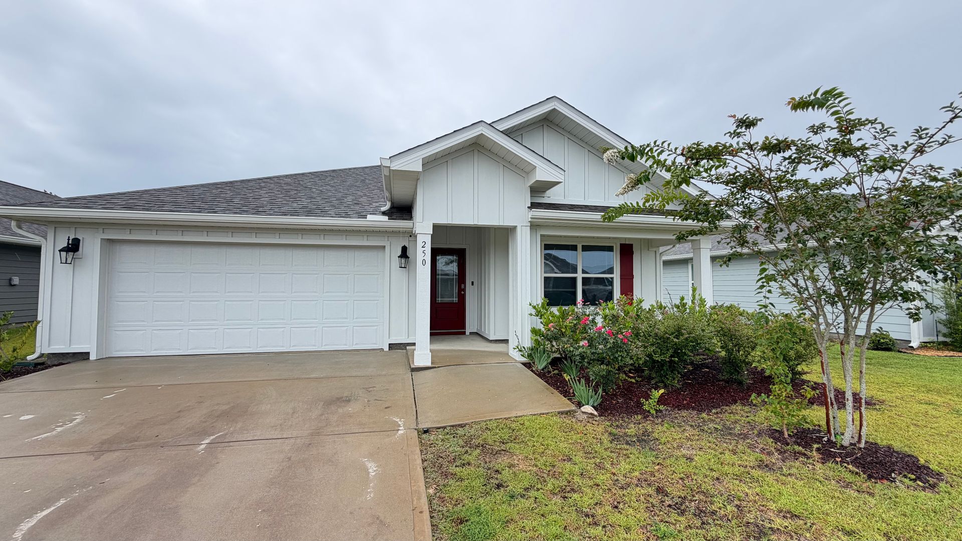 Panama City House: 250 Boggy Creek Way