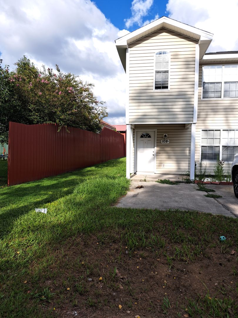 Panama City Townhome: 108 Gray Ave Unit C