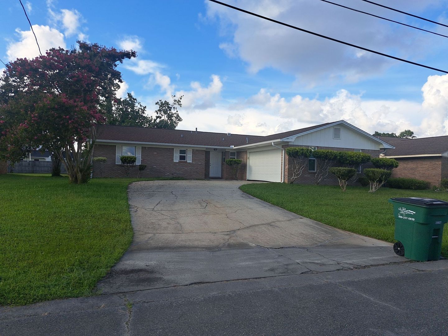 Panama City House: 5921 Howard Road