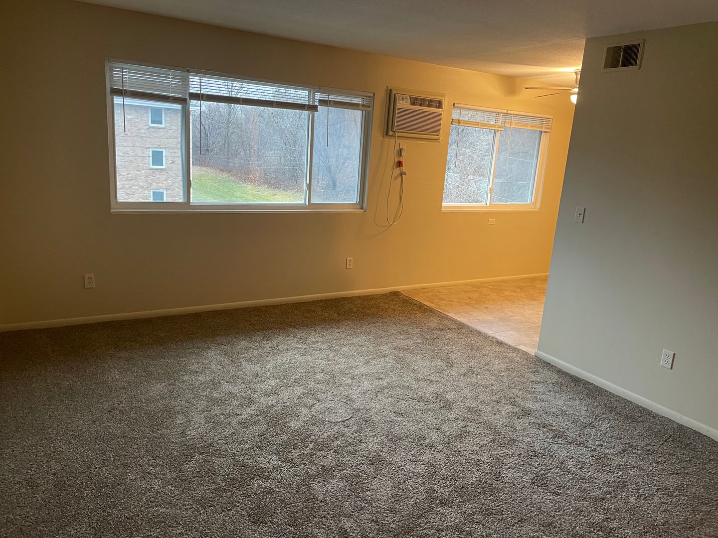 Golden Valley Apartment: 5743 Glenwood Ave