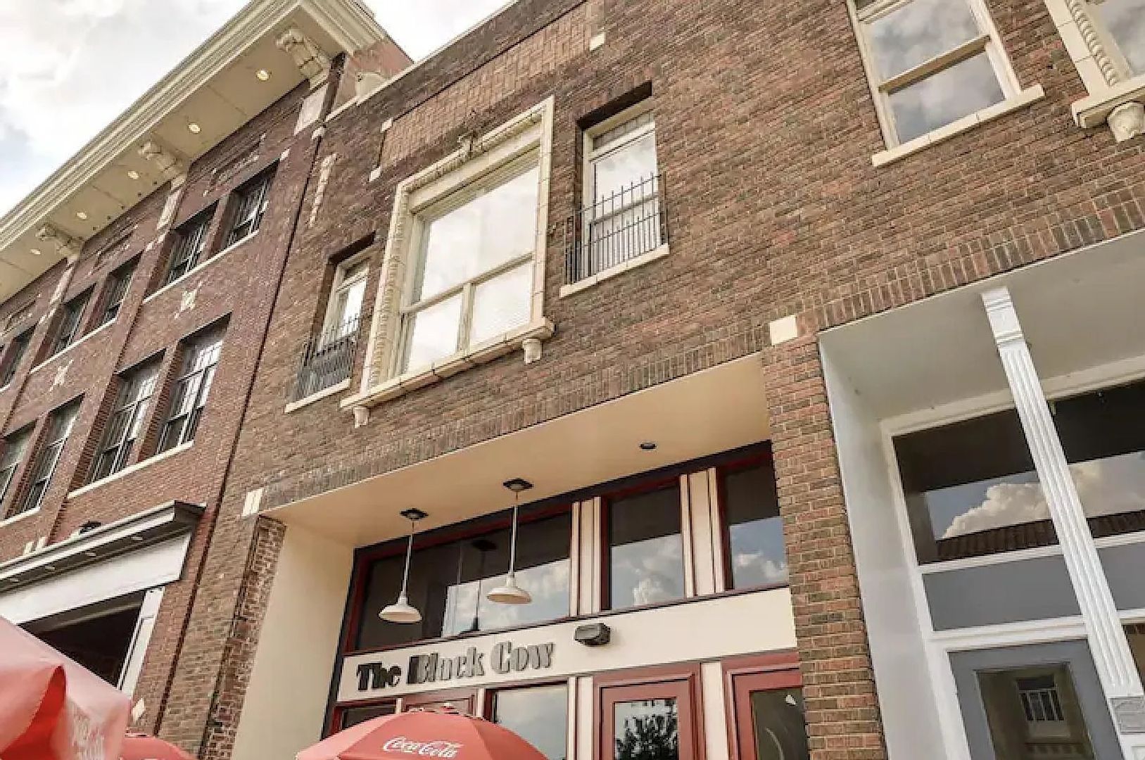 Columbus Apartment: 115 12th St