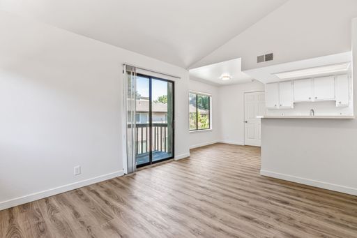 Hilton Street Apartments – photo 1