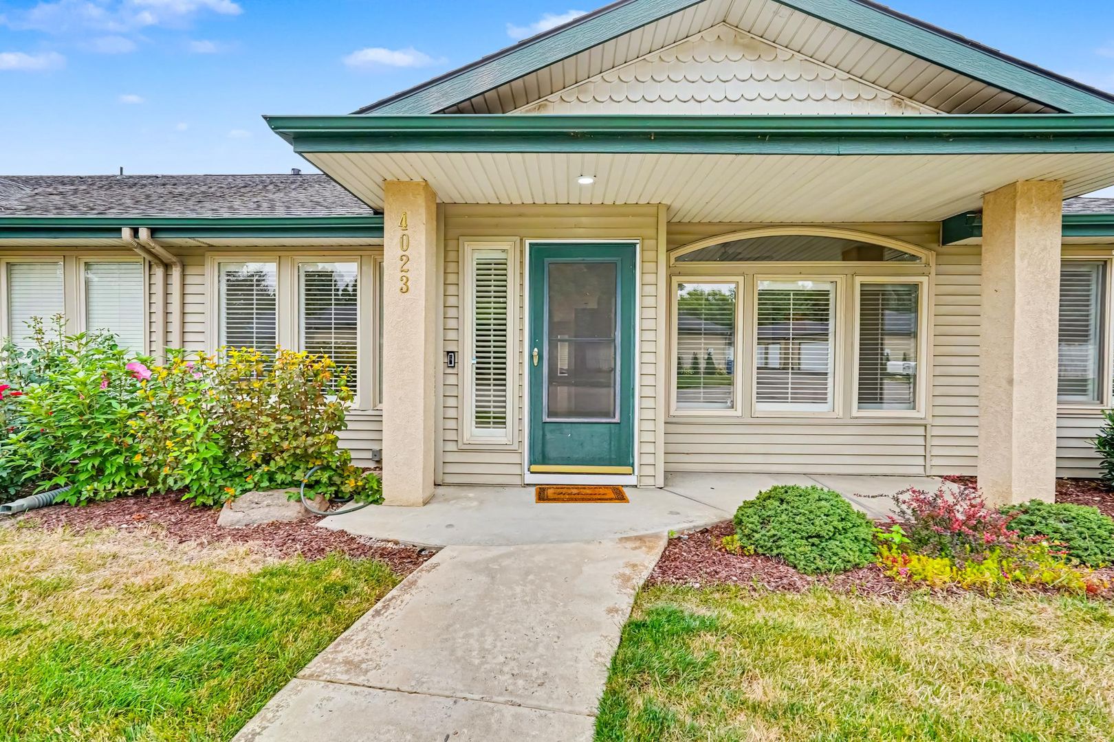 4023 N Bayou Lane 2 of 12