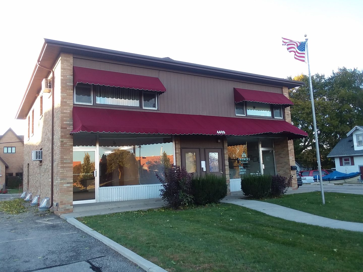 Monona Apartment: 4409 Monona Drive