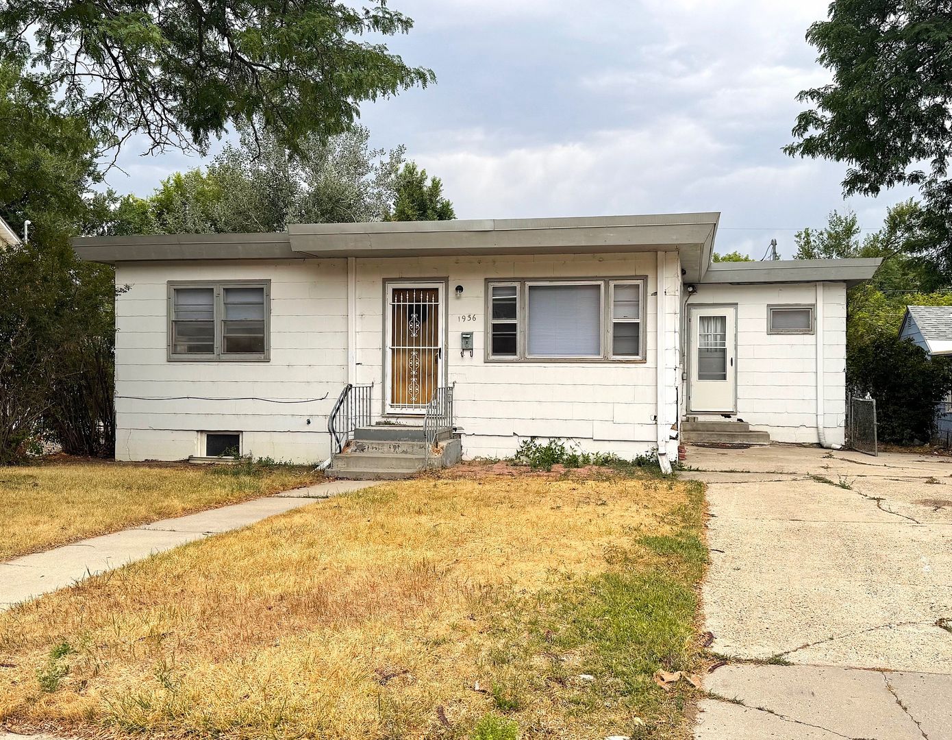 Casper House: 1936 S. Walnut