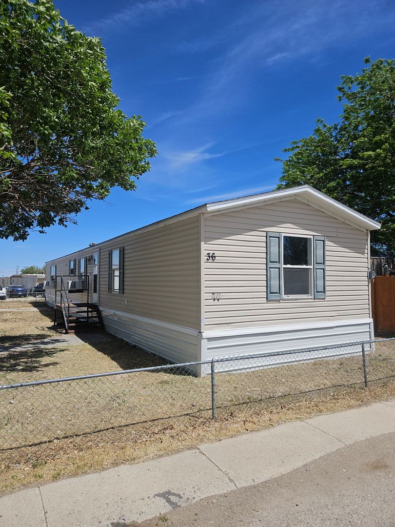 Casper Apartment: 4848 Lafayette