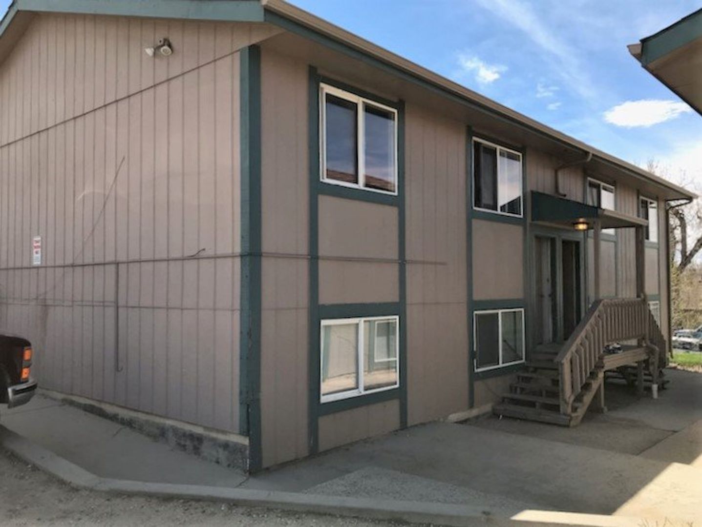 Casper Apartment: 1039 S. Chestnut