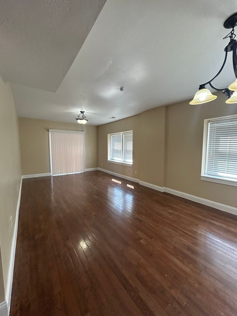 Kansas City House: 1516 Armstrong