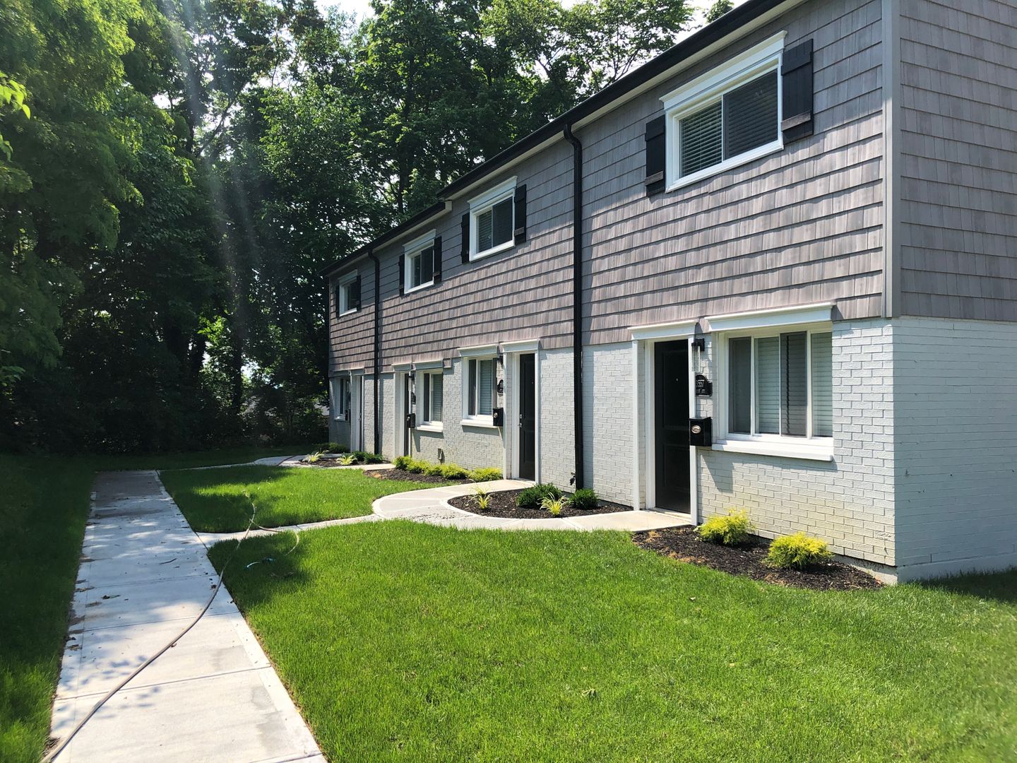 Cincinnati Townhome: 256 Irwin Pl