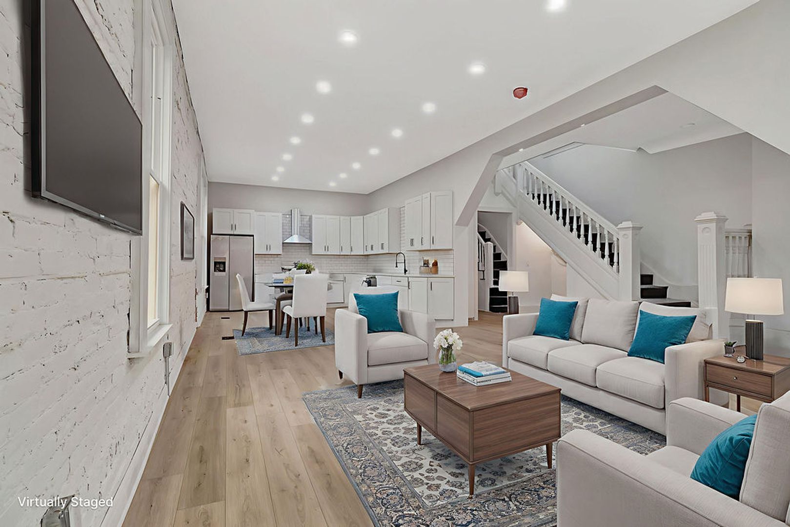 Cincinnati House: 827 Lincoln Ave