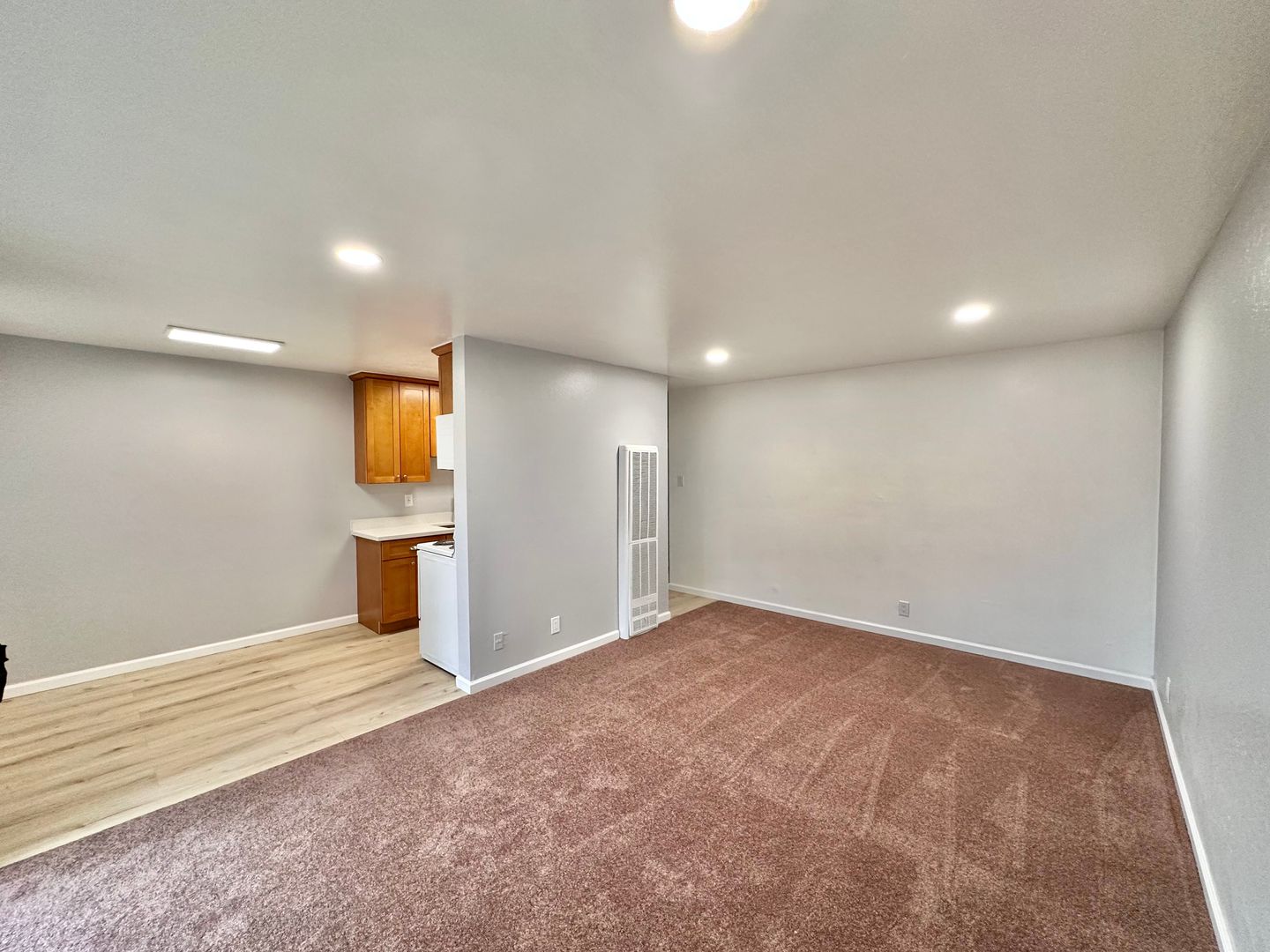Oakland Apartment: 2250 96th Ave
