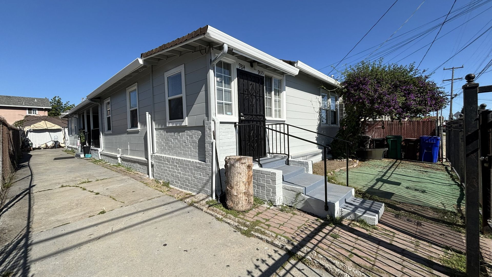 Oakland Apartment: 9814 C St.