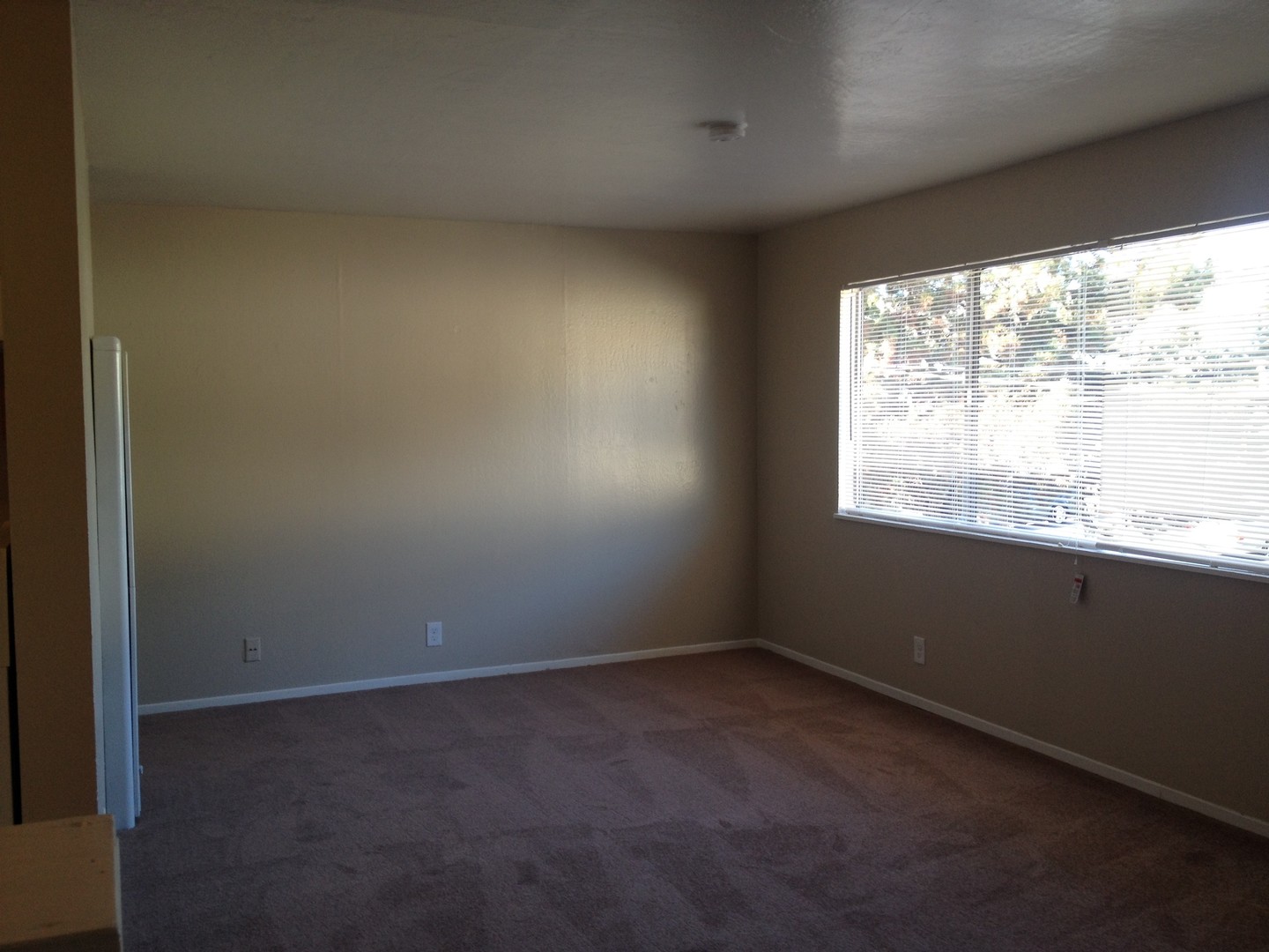 Oakland Apartment: 2250 96th Ave