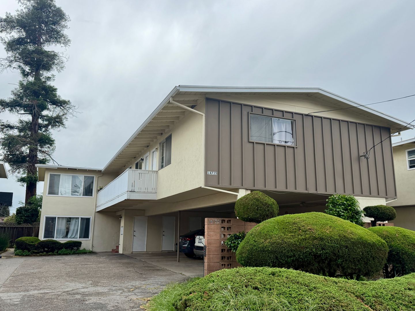 San Leandro Apartment: 14735 Martell Ave