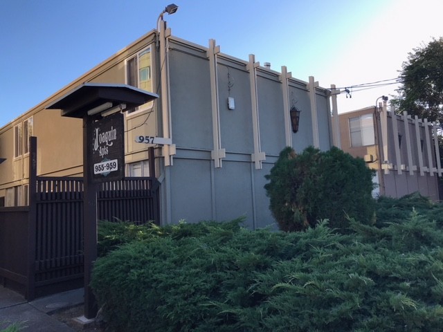 San Leandro Apartment: 955 - 959 Joaquin Ave.