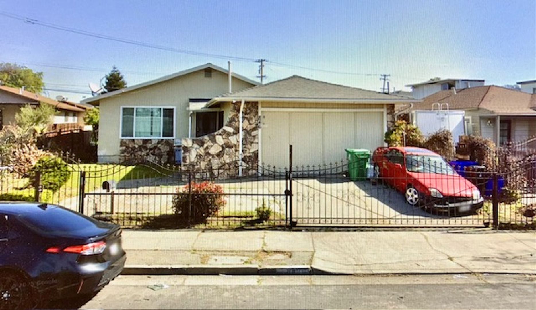 Richmond Apartment: 846 Carlson Blvd