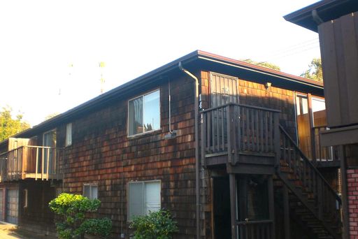 2 Bed rooms 1 Bath Updated Photos Coming Soon!! – photo 1