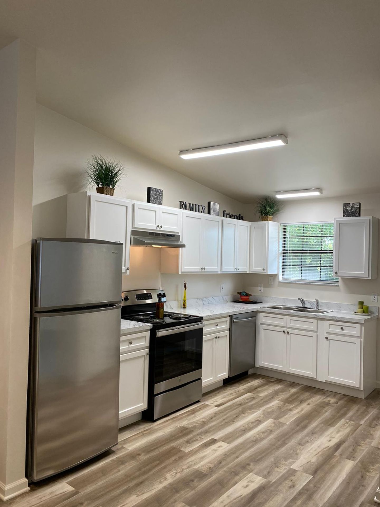 Gainesville Apartment: 6933 W University Ave