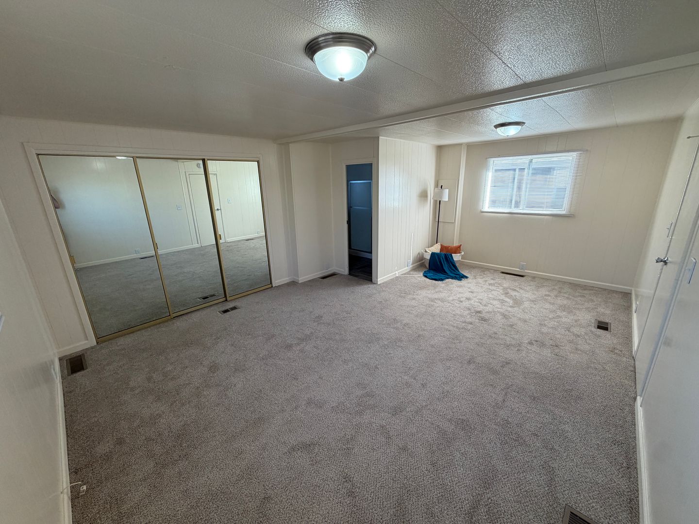 Sunnyvale Apartment: 954 Henderson Avenue