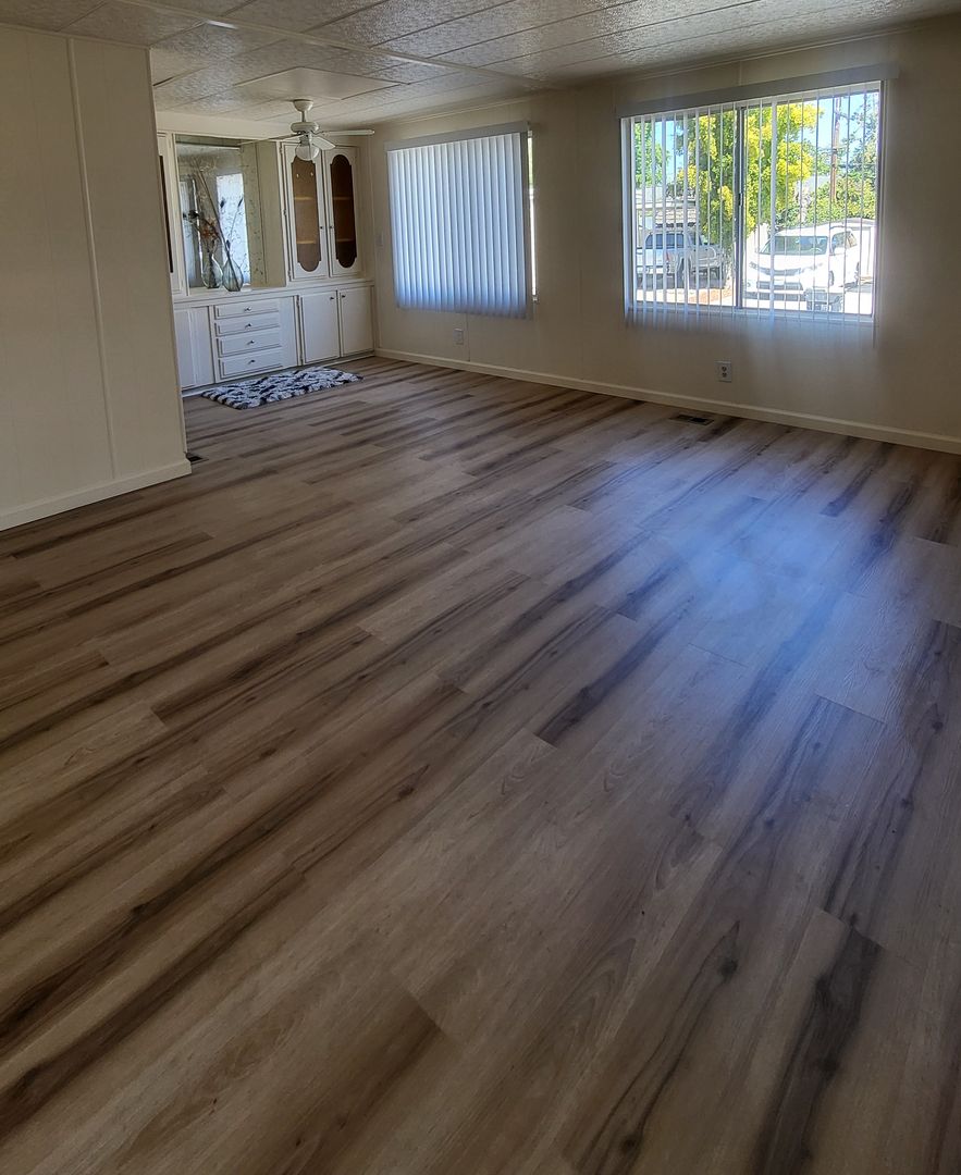 Sunnyvale Apartment: 900 Henderson Avenue