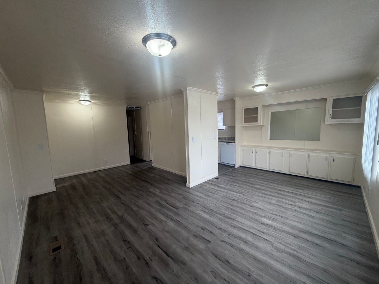 Sunnyvale Apartment: 954 Henderson Avenue