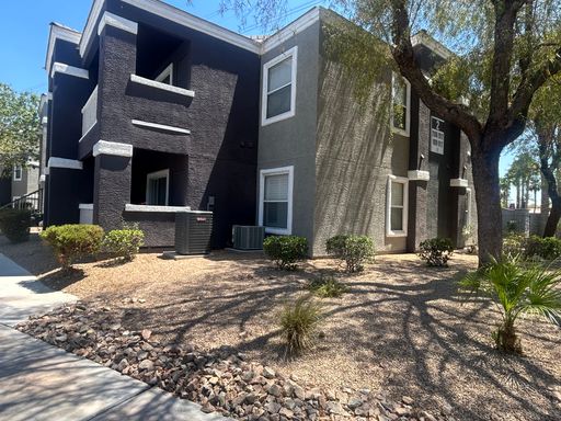 **Charming 2 Bdrm/2 Bath Remodeled Condo in Desirable SouthWest** – photo 1