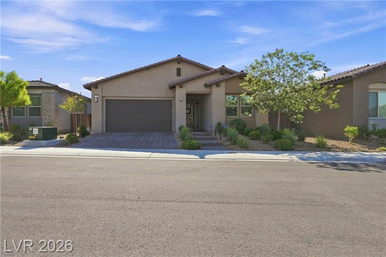 Las Vegas House: 96 Sarabeth St