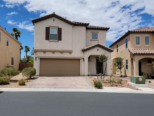 Beautiful Rhodes Ranch home overlooking the golf course – photo 1