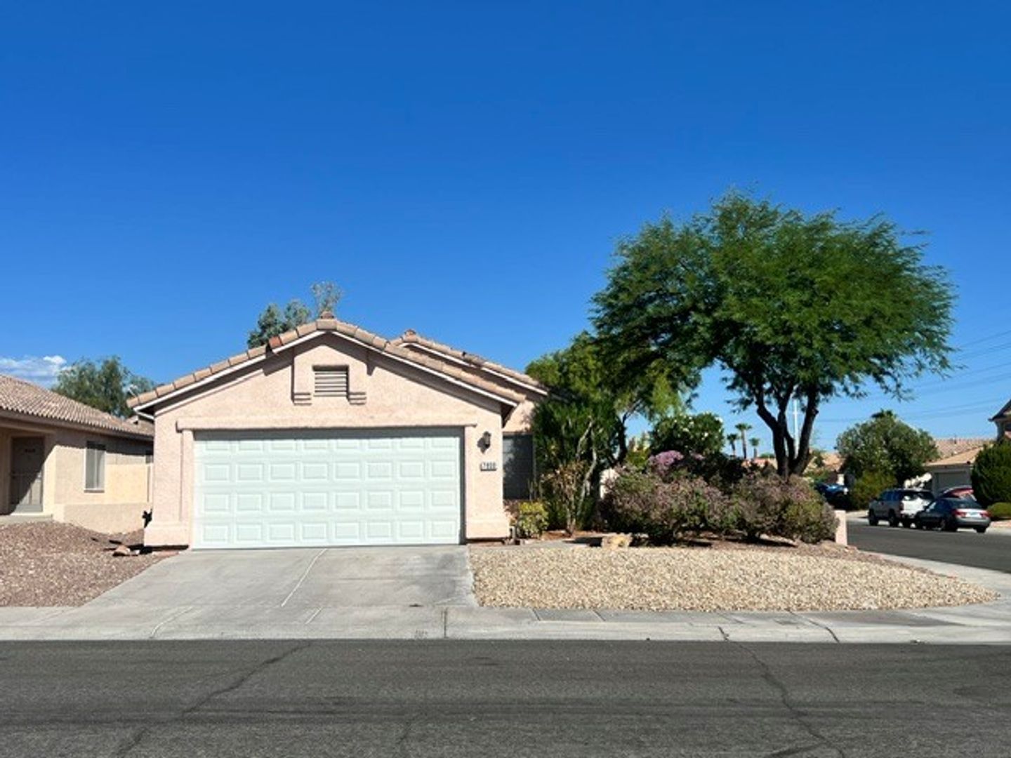Las Vegas House: 7800 Seychelles Ct