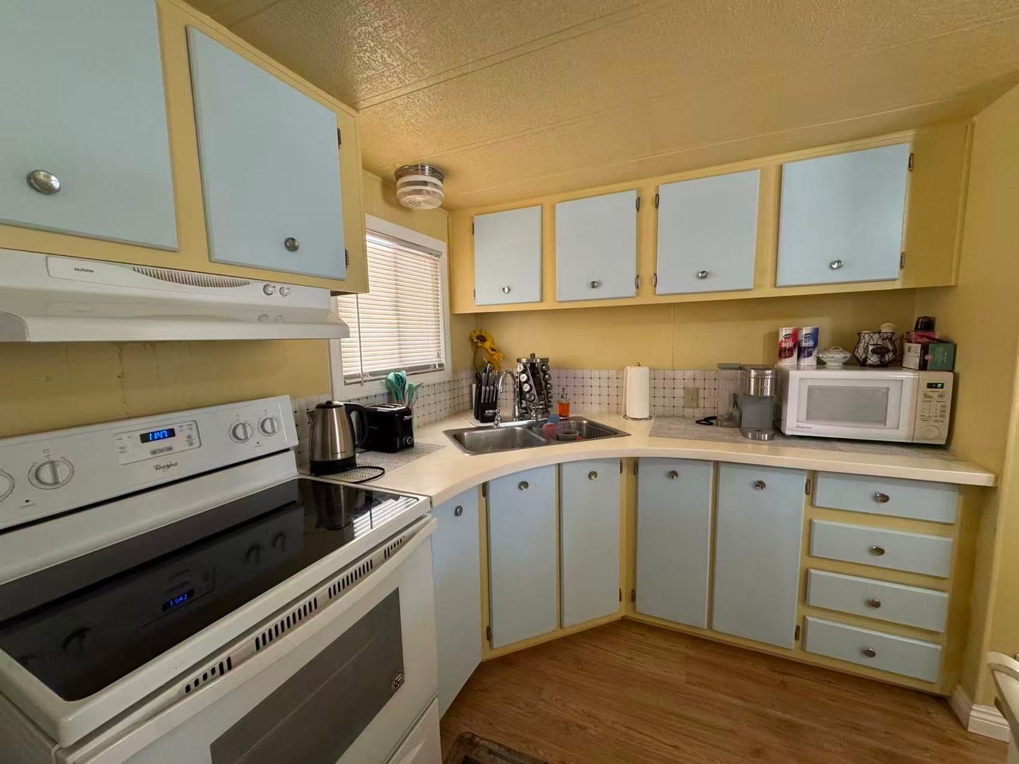 Pahrump House: 551 Piltz Rd