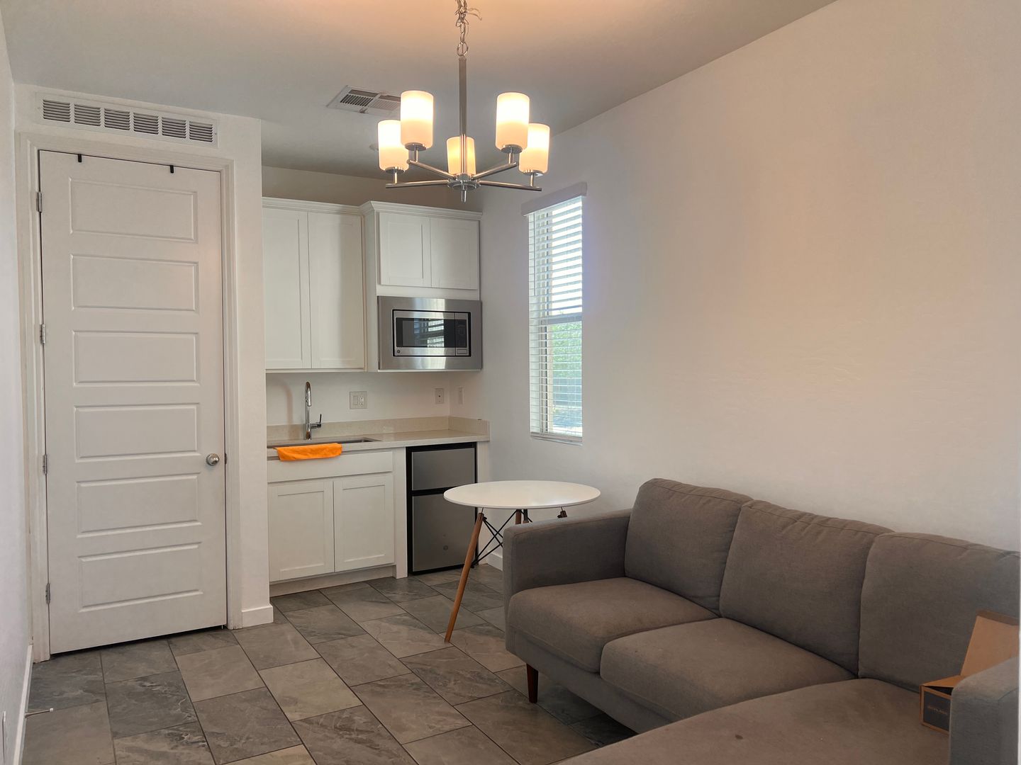 North Las Vegas Apartment: 5713 Old Pine St