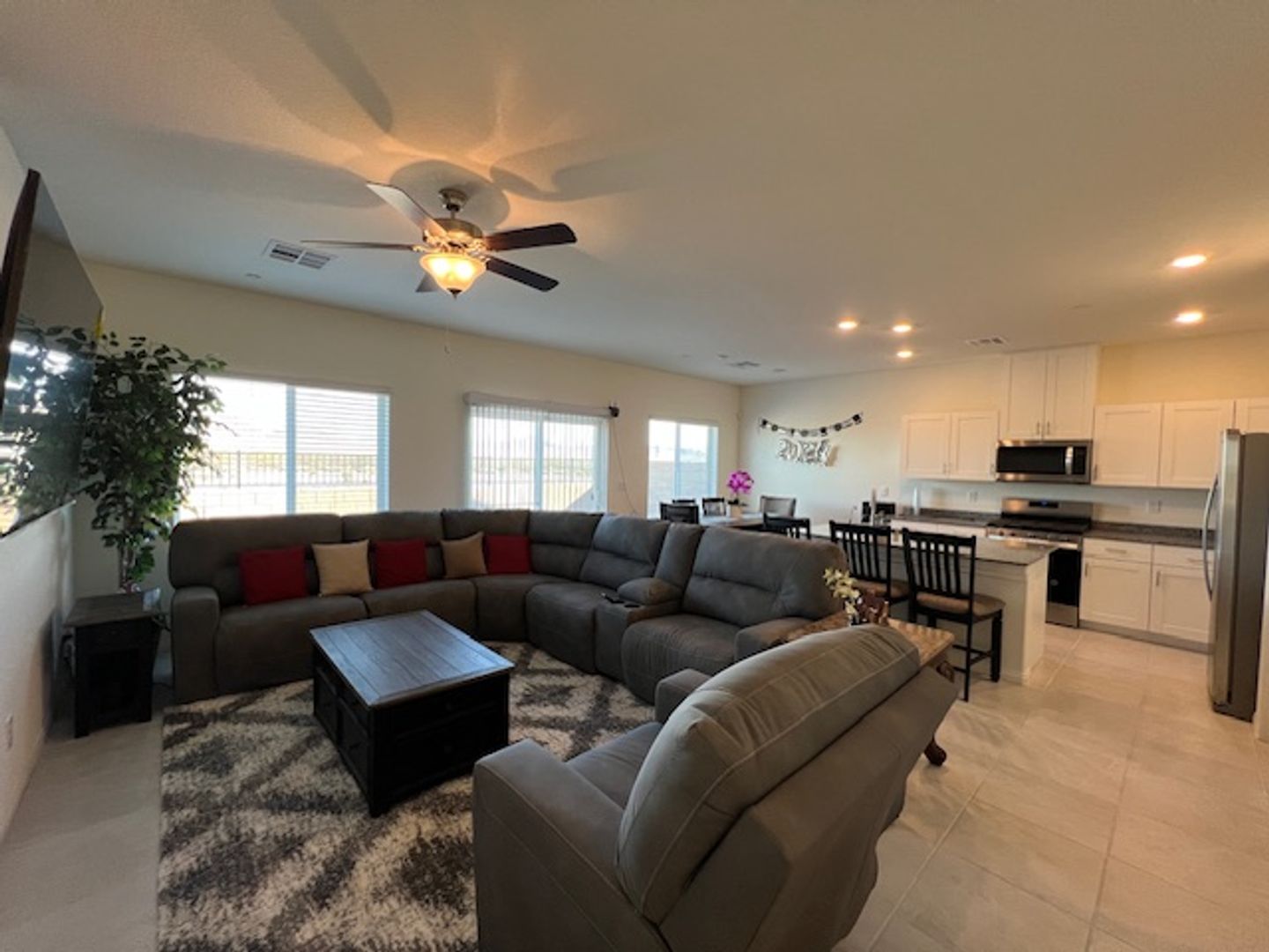 Henderson House: 380 Larksong Ave