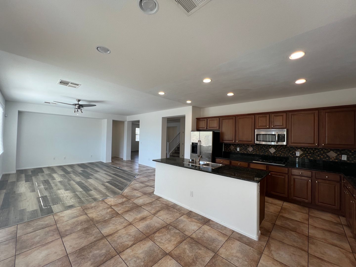 North Las Vegas House: 6640 April Bend