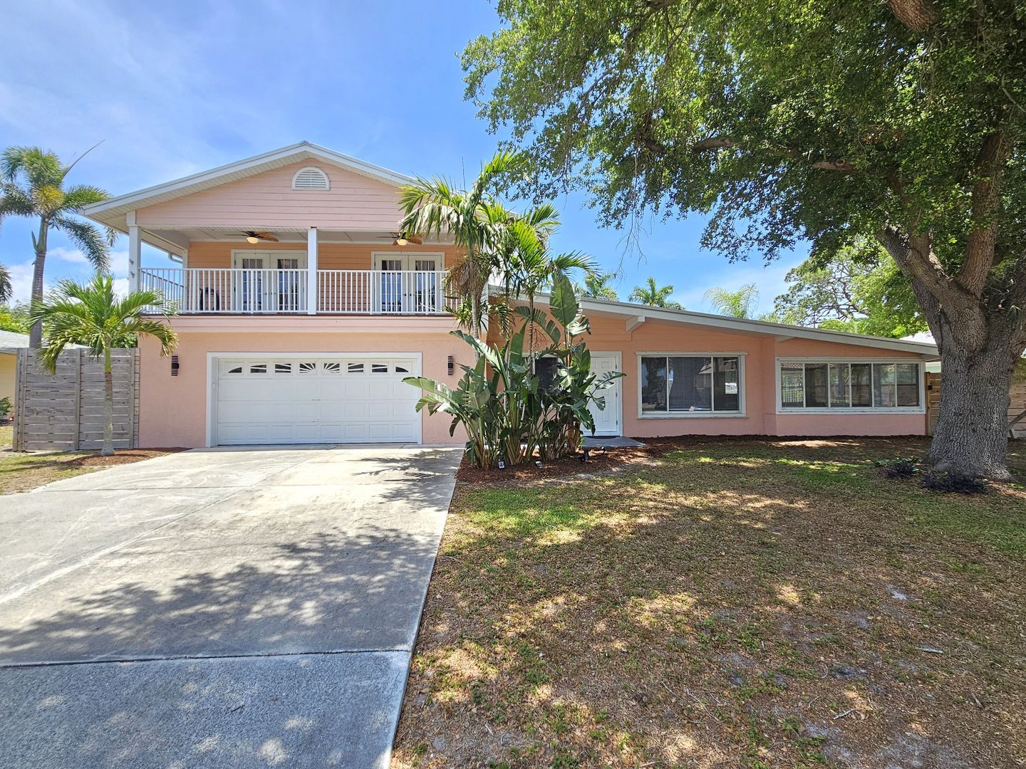 Osprey House: 341 Bayshore Drive