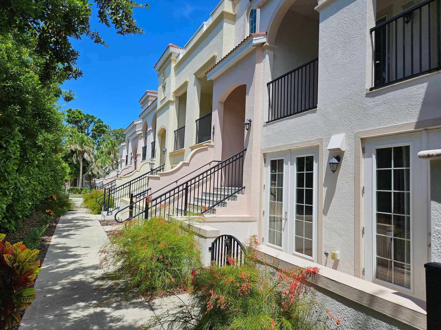 Venice Condo: 461 S Nokomis Ave