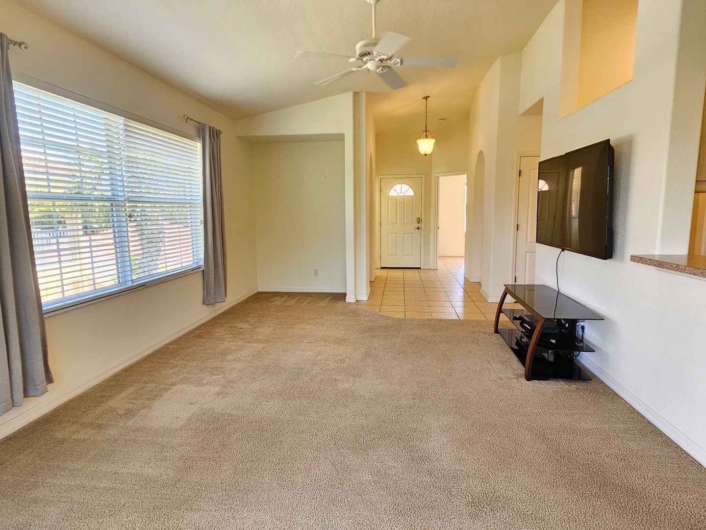 904 Casa Del Lago Way #904 14 of 45