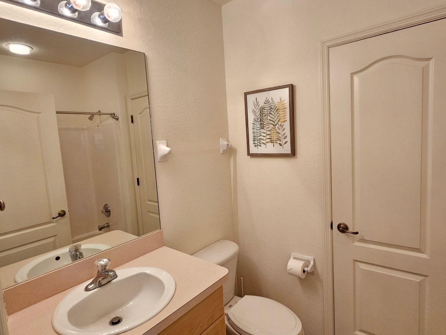 904 Casa Del Lago Way #904 34 of 45