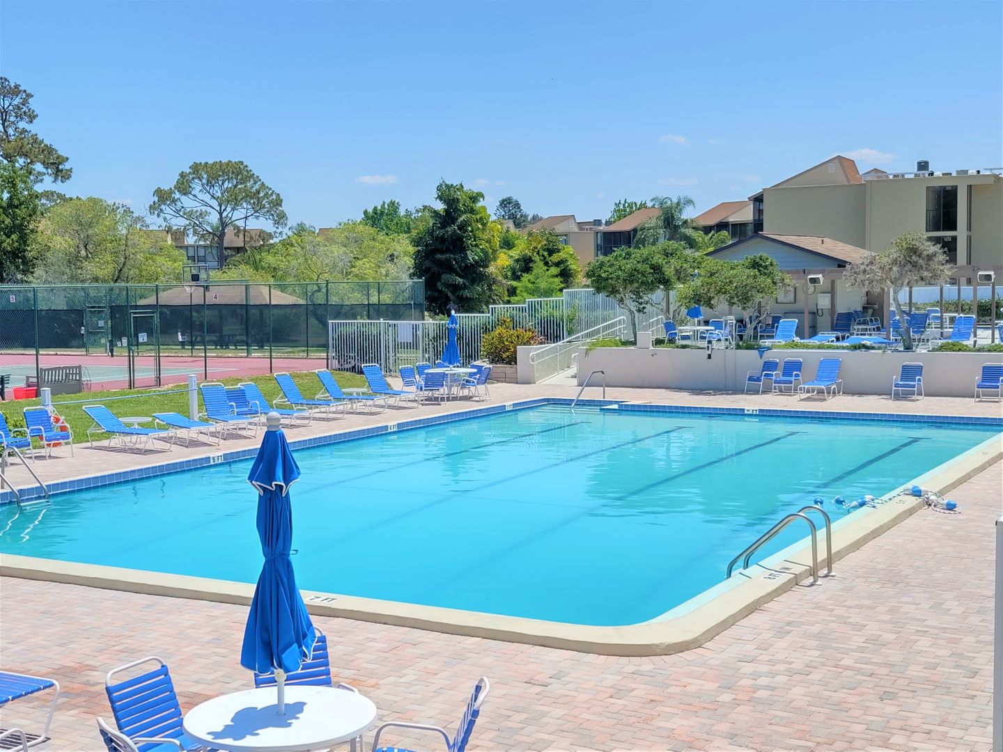 650 Bird Bay Drive E Unit 105 3 of 12