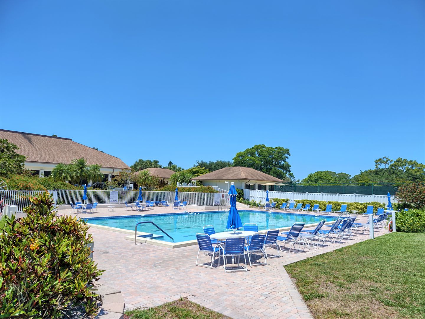 Pool at 650 Bird Bay Drive E Unit 105 (2 of 3)
