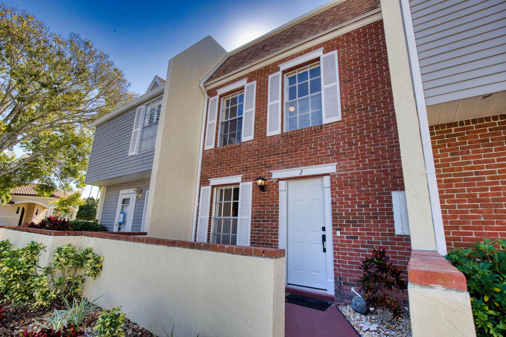 Venice House: 744 Cadiz Road #2