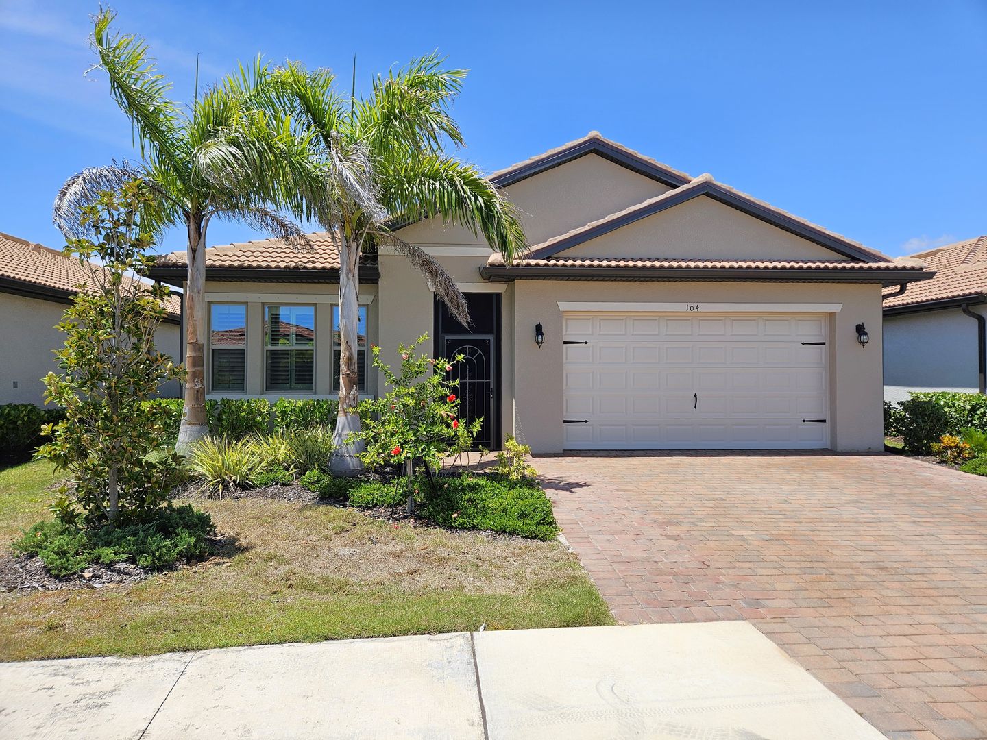 Nokomis House: 104 Villoresi Blvd