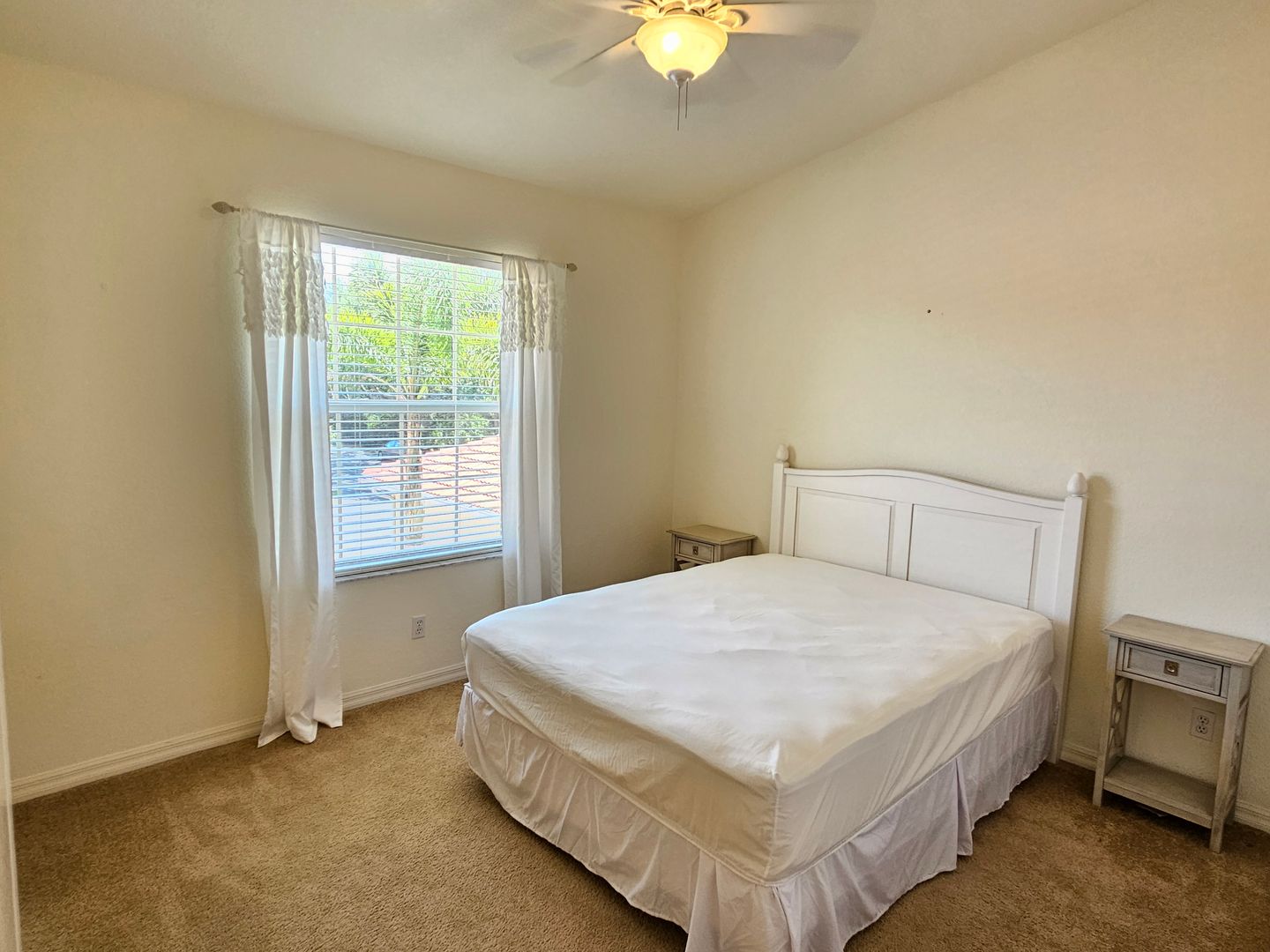 904 Casa Del Lago Way #904 32 of 45