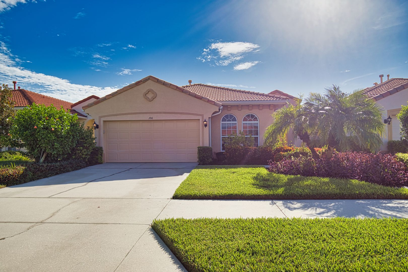 Nokomis House: 106 Tiziano Way