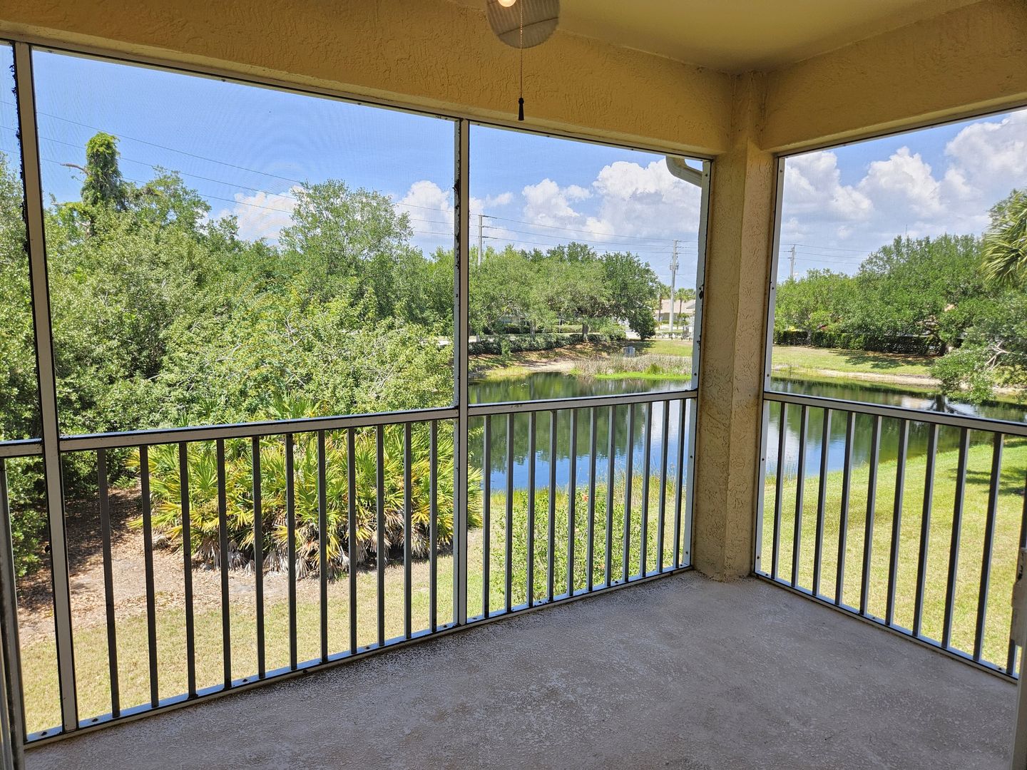 904 Casa Del Lago Way #904 10 of 12