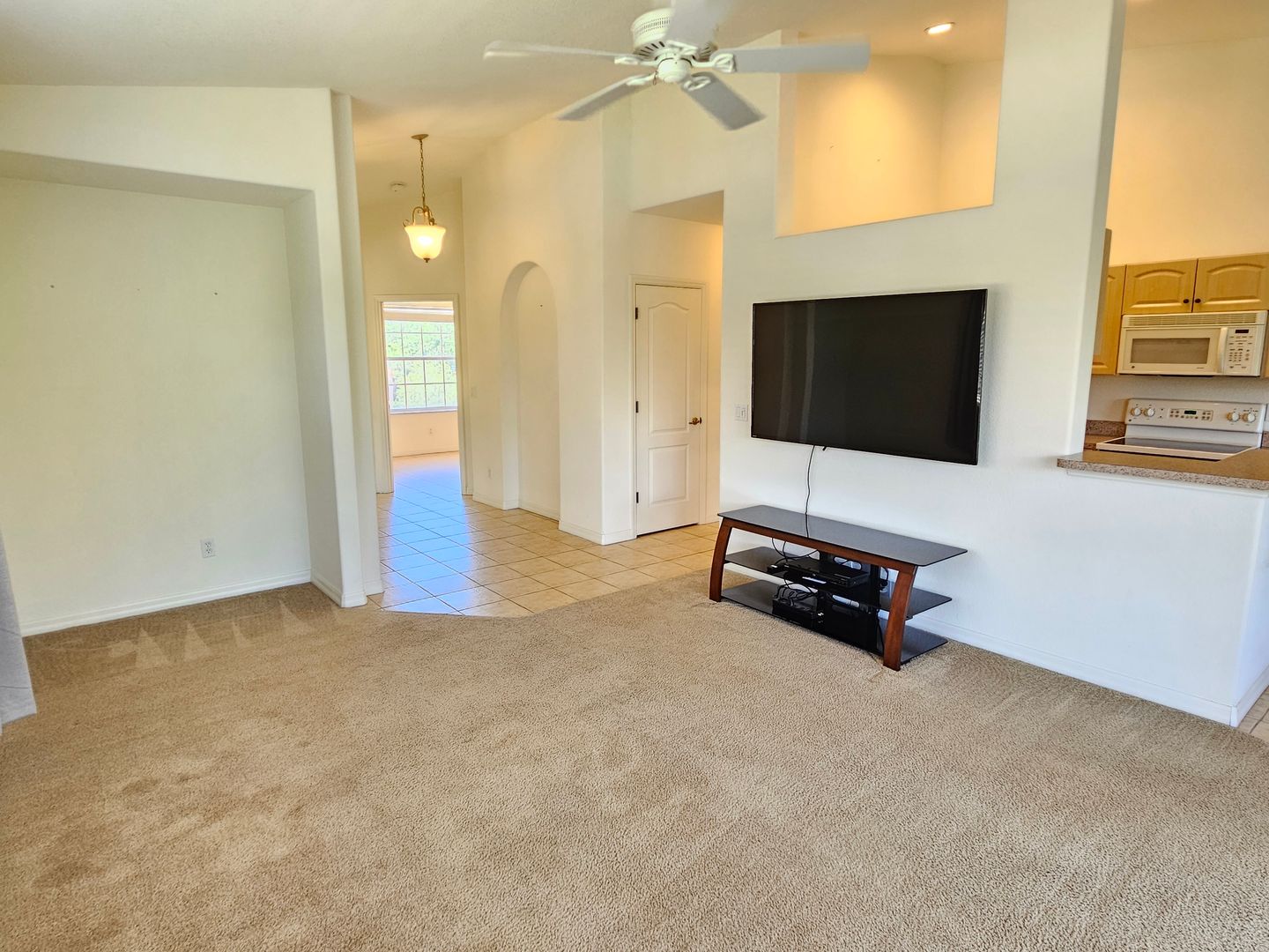 904 Casa Del Lago Way #904 9 of 12